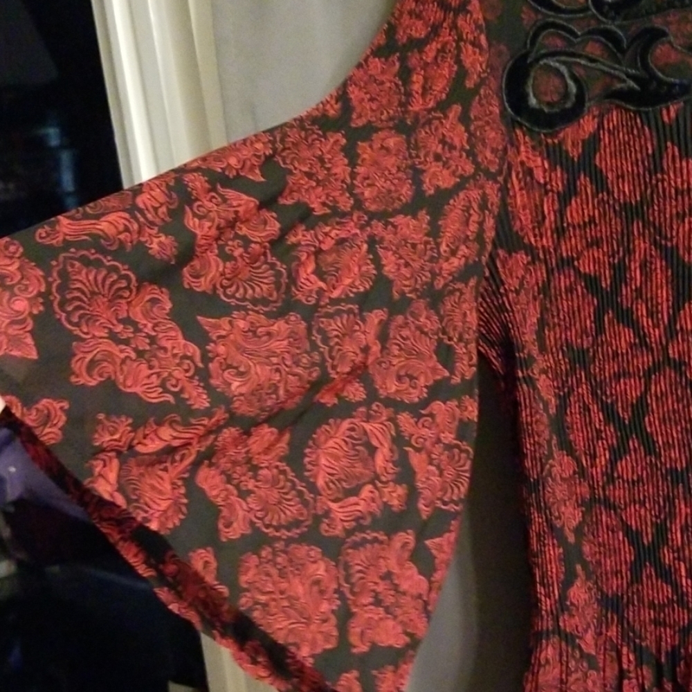 Catherine's pleated blouse Holidays size 0X(14/16) - Picture 3 of 8